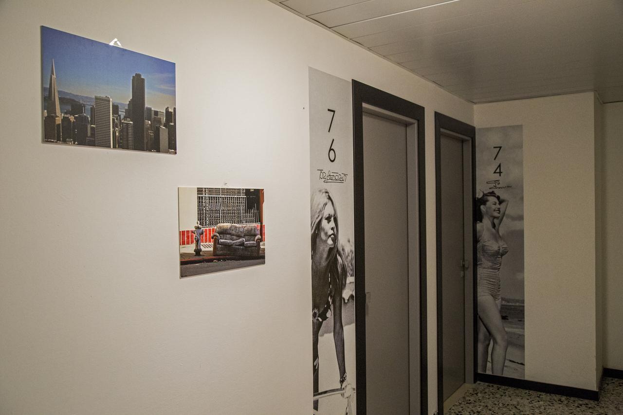 Hotel Hollywood Riccione Eksteriør bilde