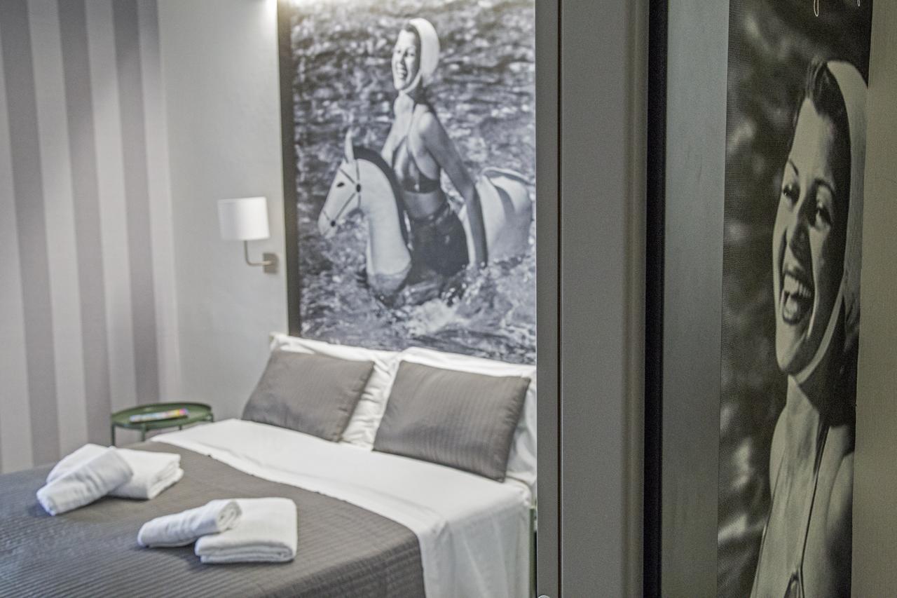 Hotel Hollywood Riccione Eksteriør bilde